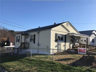 2006 Virginia Ave, Dunbar, WV, 25064