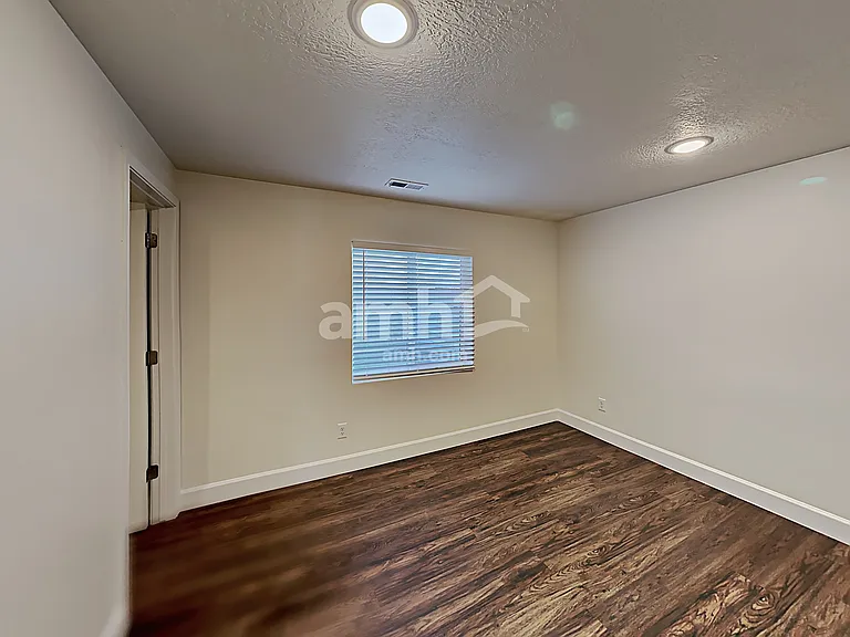 6026 W South Jordan Pkwy — Photo 12