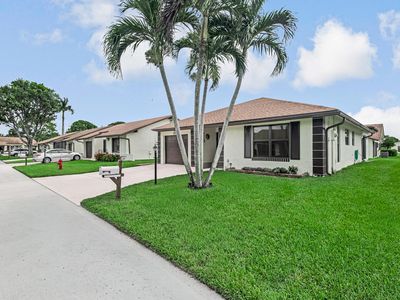 6210 Olivewood Circle, Greenacres, FL, 33463