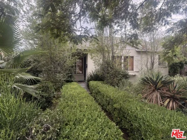 11842 Ocean Park Blvd, Los Angeles, CA 90064