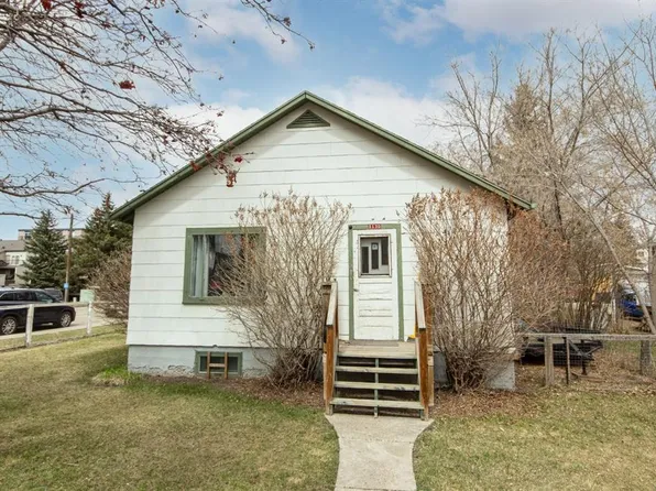 5130 S 37th St, Red Deer, AB T4N 0V8