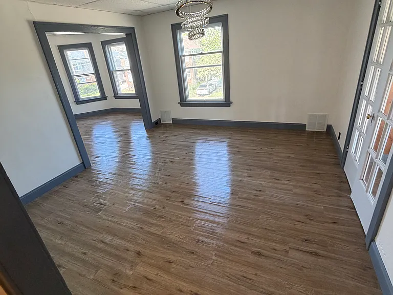 302 Cory Ave #1 — Photo 10