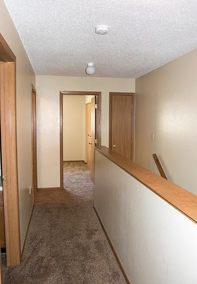 Majestic View Townhomes — Photo 10