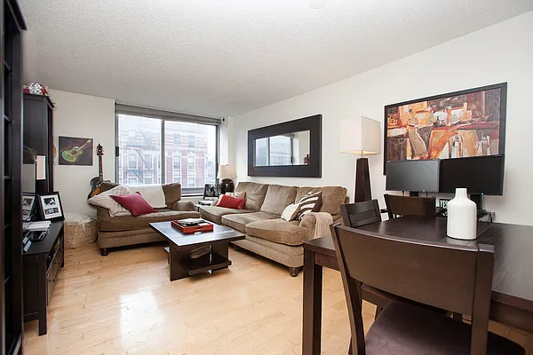 Rented by Pleasant Properties Real Estate LLC | media 1