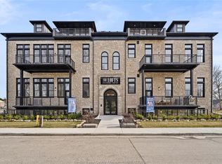 247 Brock St #202, Amherstburg, ON N9V 2H4
