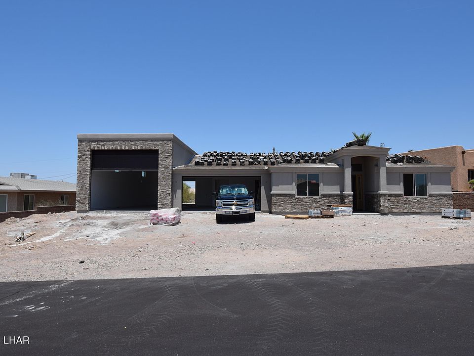 1st image of 3697 Monterey Dr