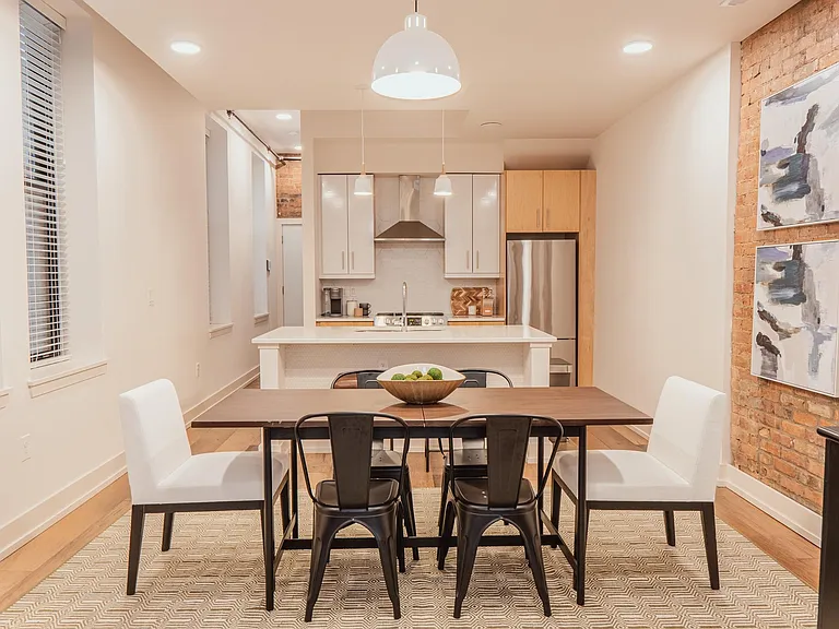 1508 Race St #1R — Photo 8