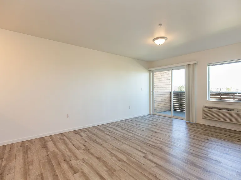 Cottonwood Corner Apartments — Photo 59