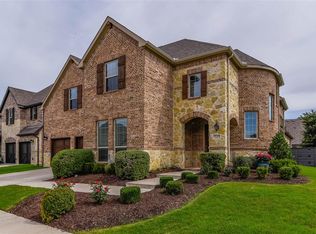 737 Fireside Dr, Aubrey, TX 76227