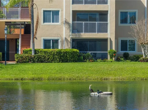 1610 N 42nd Cir APT 201, Vero Beach, FL 32967