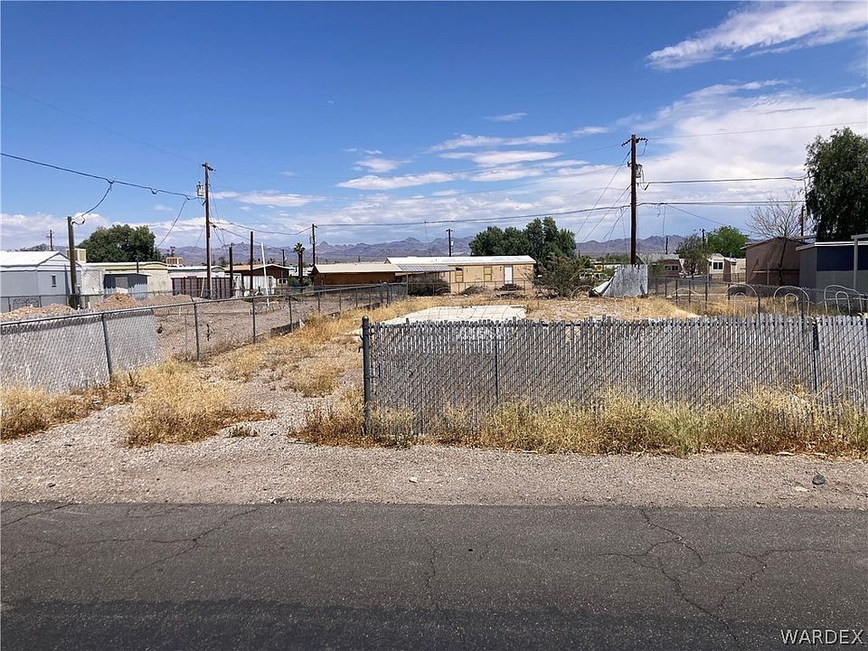 1st image of 2028 Hualapai Drive