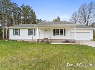 6675 Minard Dr, Muskegon, MI 49442