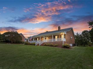 2164 Hathaway Ln, Graham, NC 27253