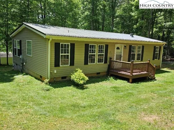 1027 White Pine Dr, Ennice, NC 28623