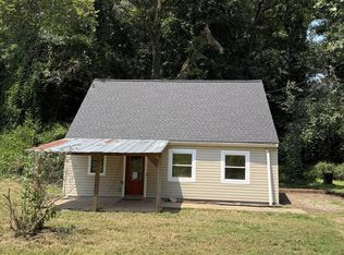 125 Meadowlark Ln, Harriman, TN 37748