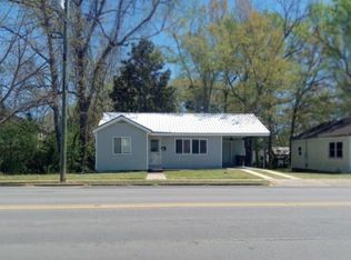 808 2nd Ave NE, Fayette, AL 35555