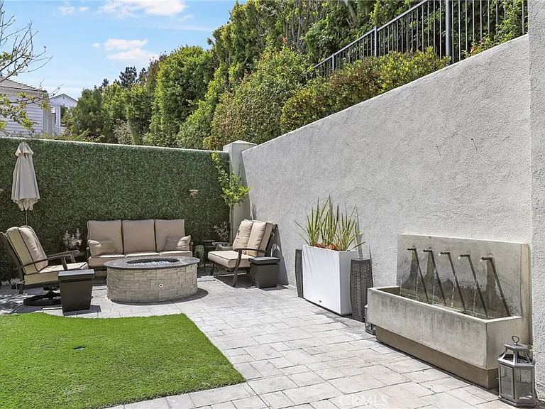 11805 Henley Ln — Photo 22