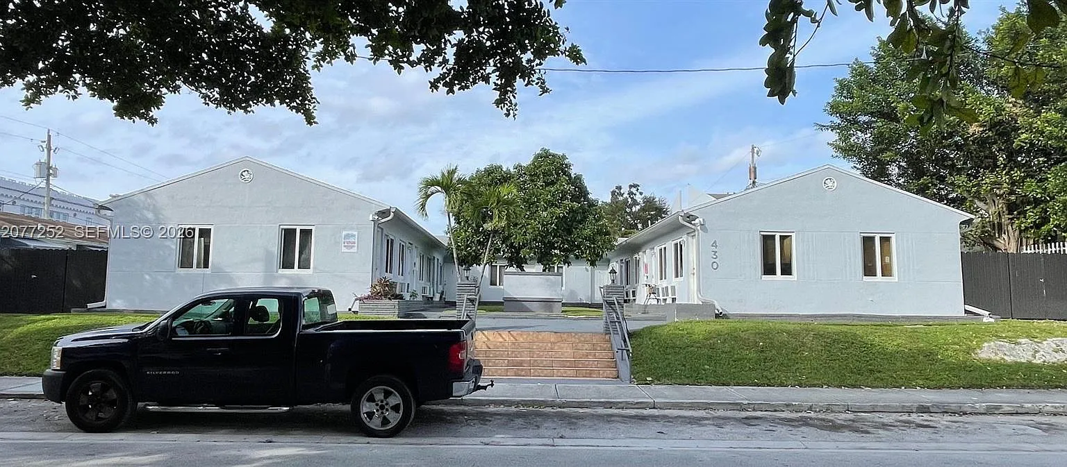 City Of Miami South — Photo 1