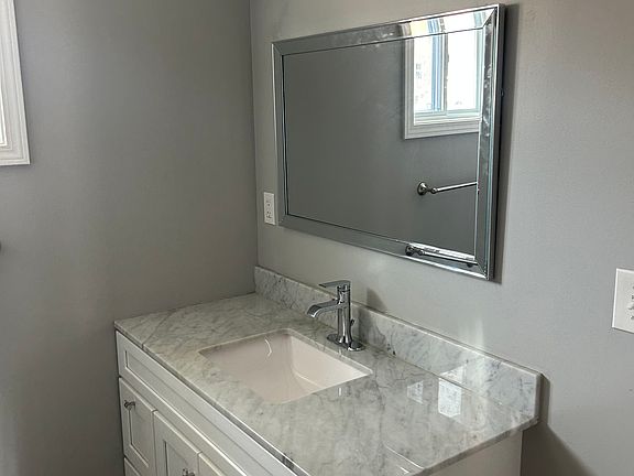 3rd image of 110 Freemont Ave