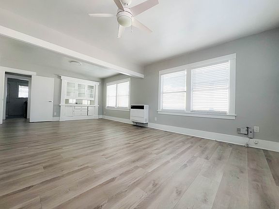3rd image of 1026 E Broadway #1036