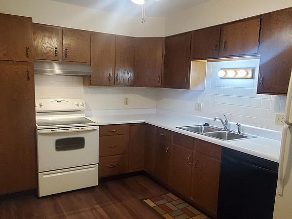 4th image of 1317 Seneca St APT 201