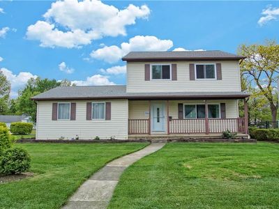 566 Fairway Blvd, Willowick, OH, 44095