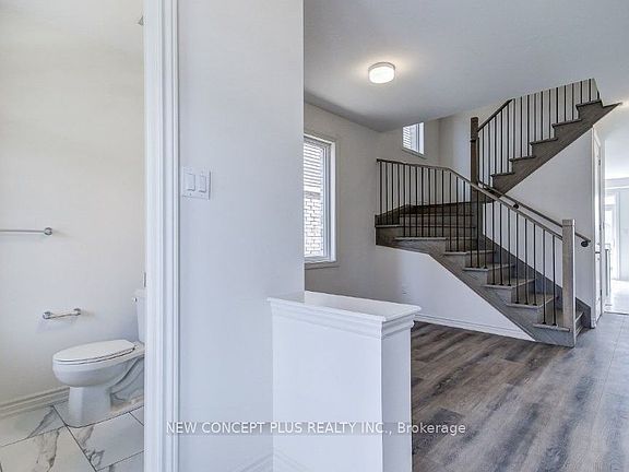 5th image of 1042 Denton Dr