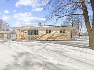 7140 North 48th STREET, Milwaukee, WI 53223