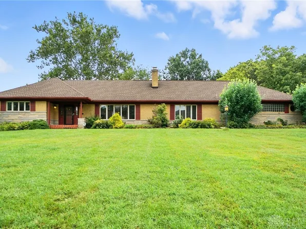 1398 Colonial Dr, Cincinnati, OH 45238