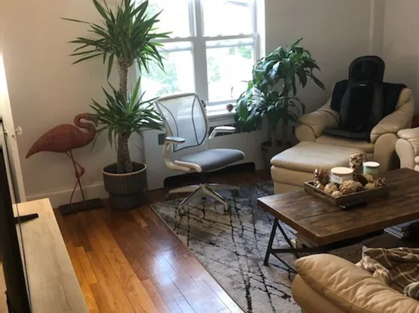 23 Brock St APT 3, Brighton, MA 02135