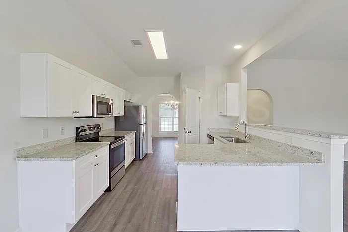 1016 Dawsons Mill Blvd — Photo 6