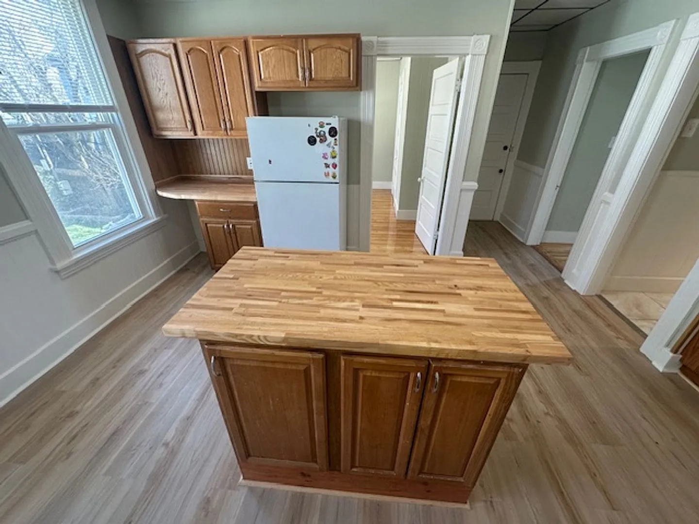 4 Hillside Street — Photo 3