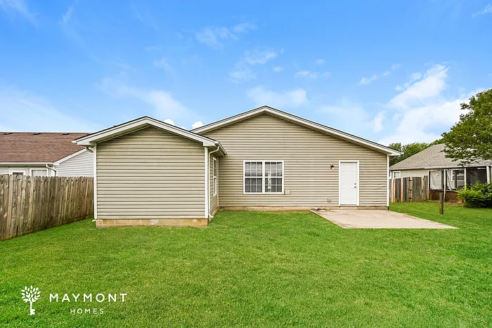 515 Cedar Park Cir — Photo 14