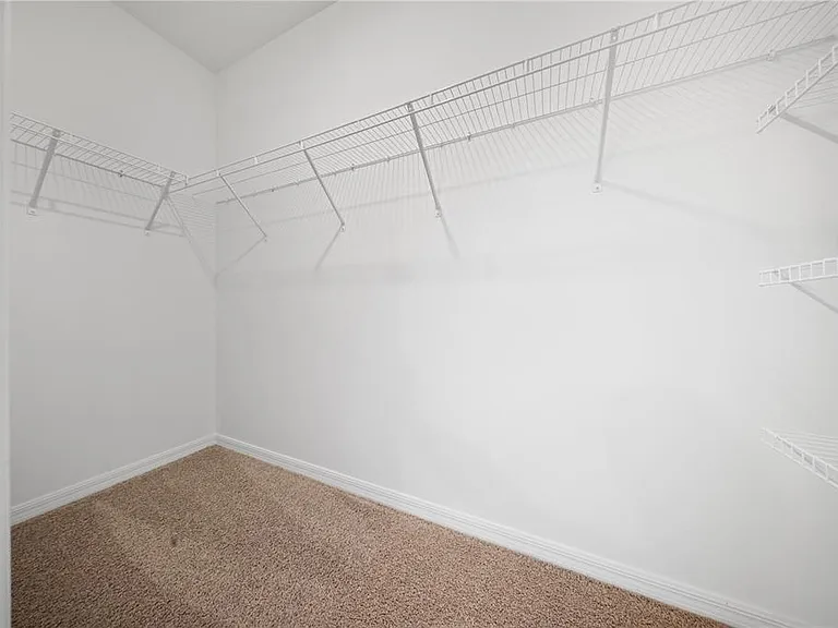 4302 Butterscotch Cir — Photo 9