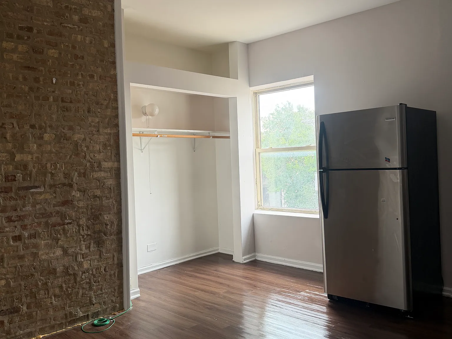 1 bed, $1,400 — Photo 2