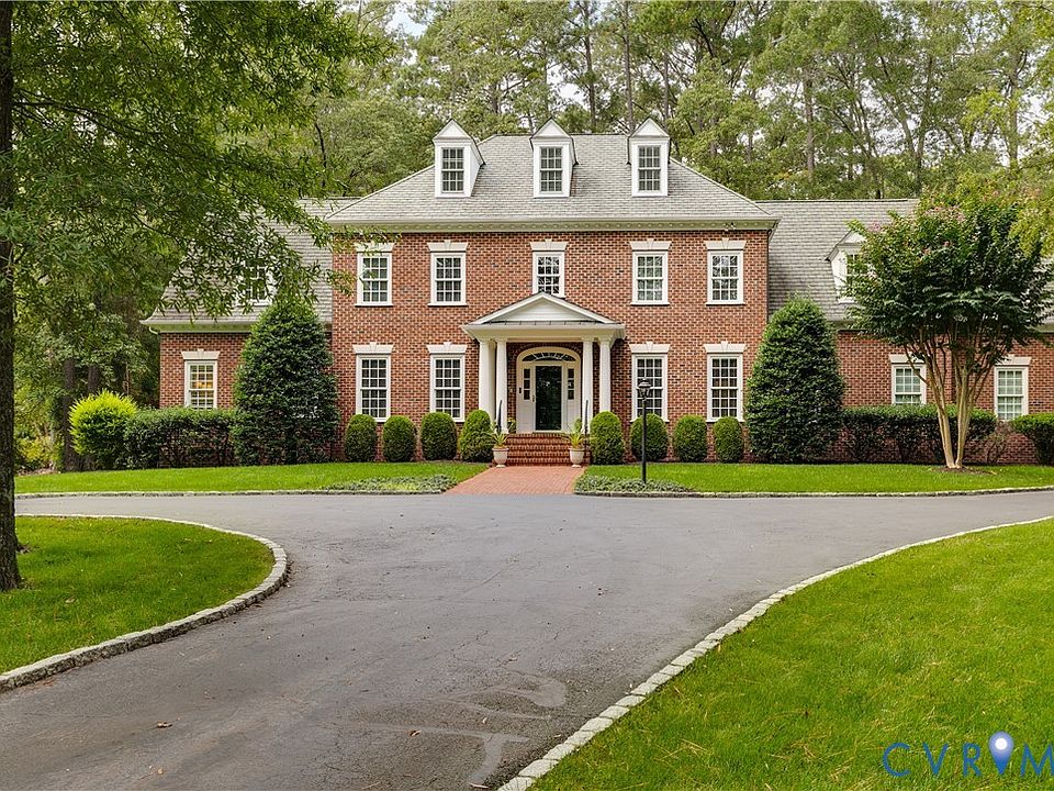 1st image of 307 Wickham Glen Dr