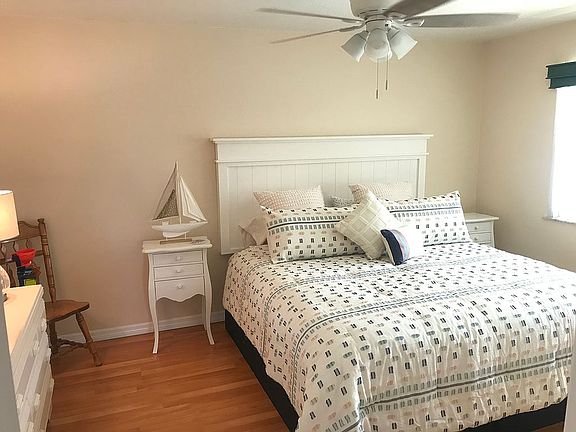 5th image of 2801 N Halifax Ave APT 233