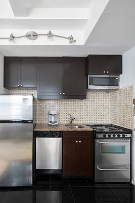 Rented by Empire State Properties | media 4