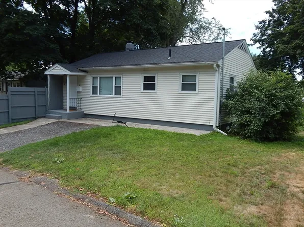 70 Brattle St, Athol, MA 01331