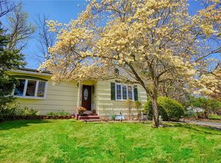 1977 Crompond Rd, Cortlandt Manor, NY 10567