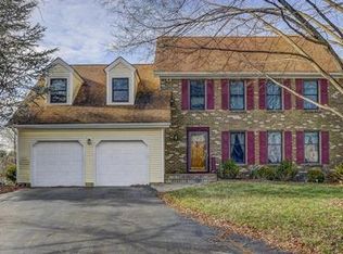 15 Rutledge Ct, Plainsboro, NJ 08536
