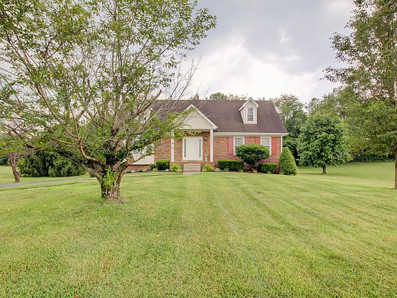 2nd image of 1309 Willow Bend Dr