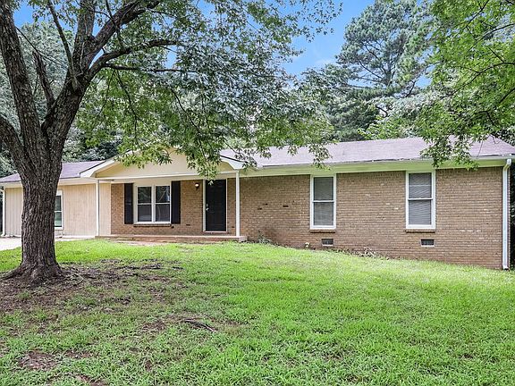 3rd image of 1338 W Stoneybrook Dr