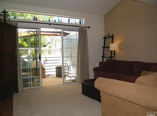 555 Torrey Pine Ln, Santa Rosa, CA 95407