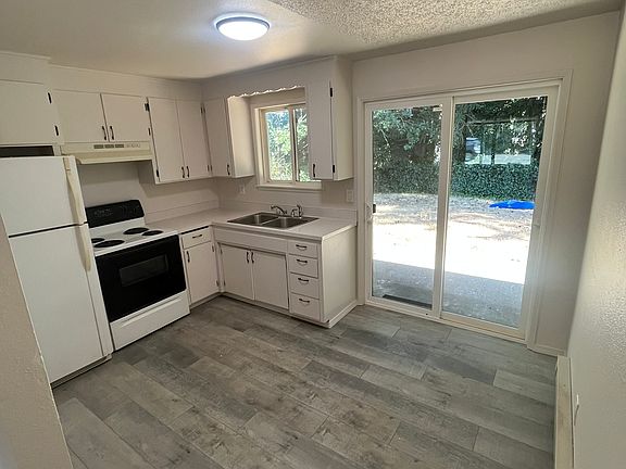2nd image of 953 152nd St E #953