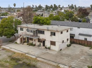 702 N Willowbrook Ave, Compton, CA 90220