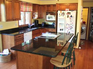 11 Richard Rd, Hopedale, MA 01747