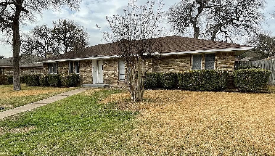 337 Woodbrook Dr, Desoto, TX 75115 | Zillow