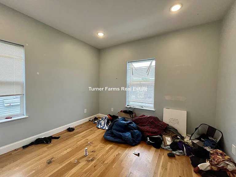 65 Burrell St #3A — Photo 15