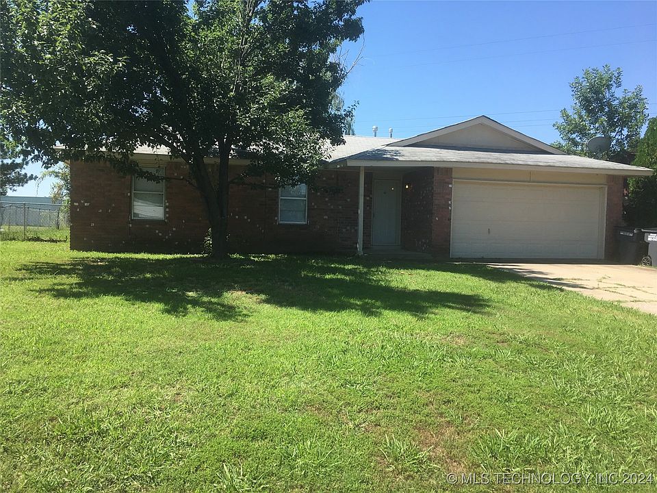 1st image of 690 E 138th Pl